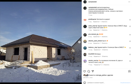 Возведение крыши в строящемся частном доме Дом в процессе постройки